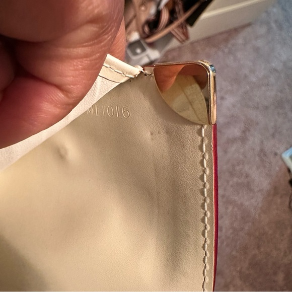 Louis Vuitton Suhali Compact Wallet - Picture 11 of 12